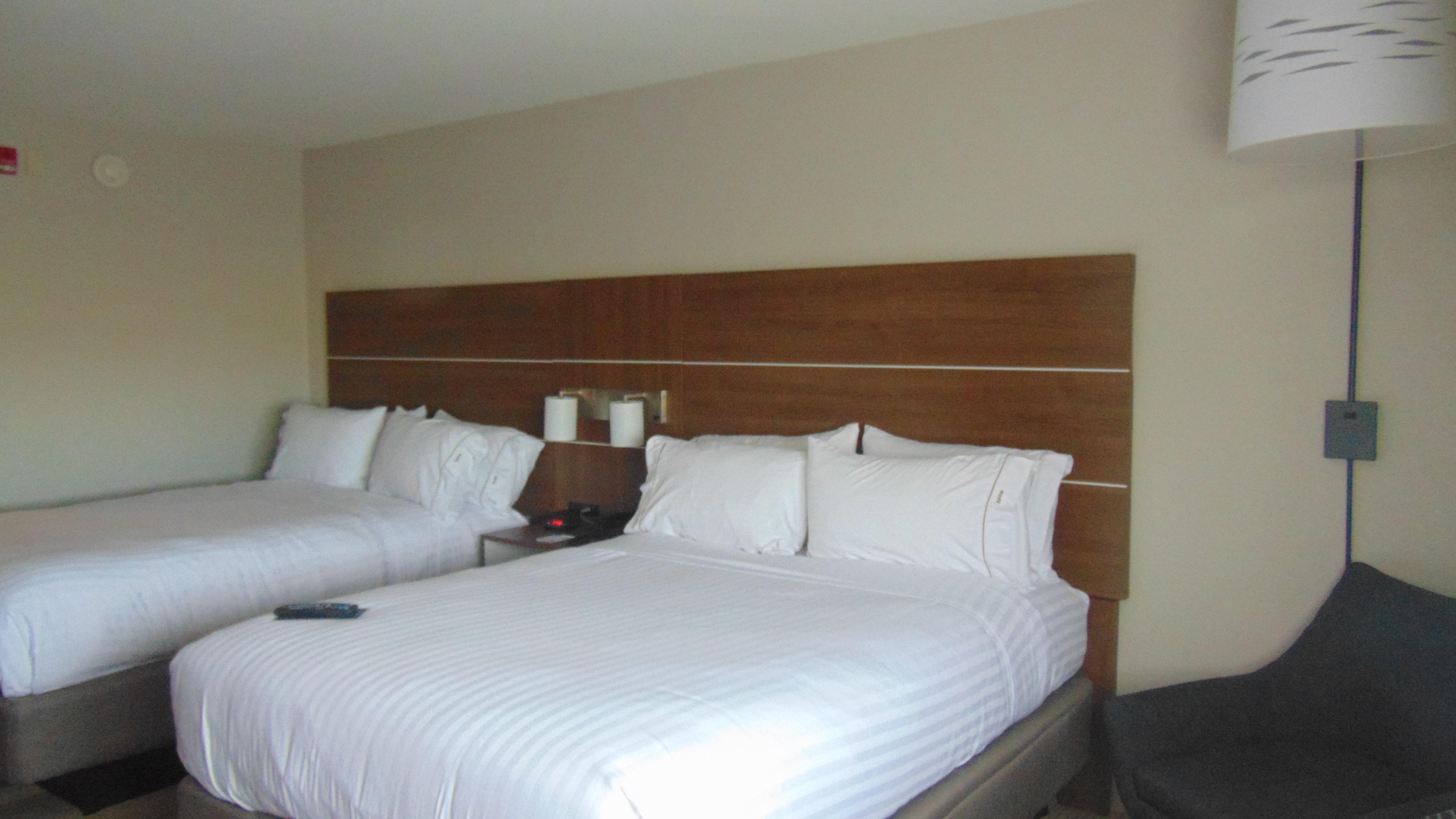 Holiday Inn Express & Suites Wapakoneta By Ihg Bagian luar foto