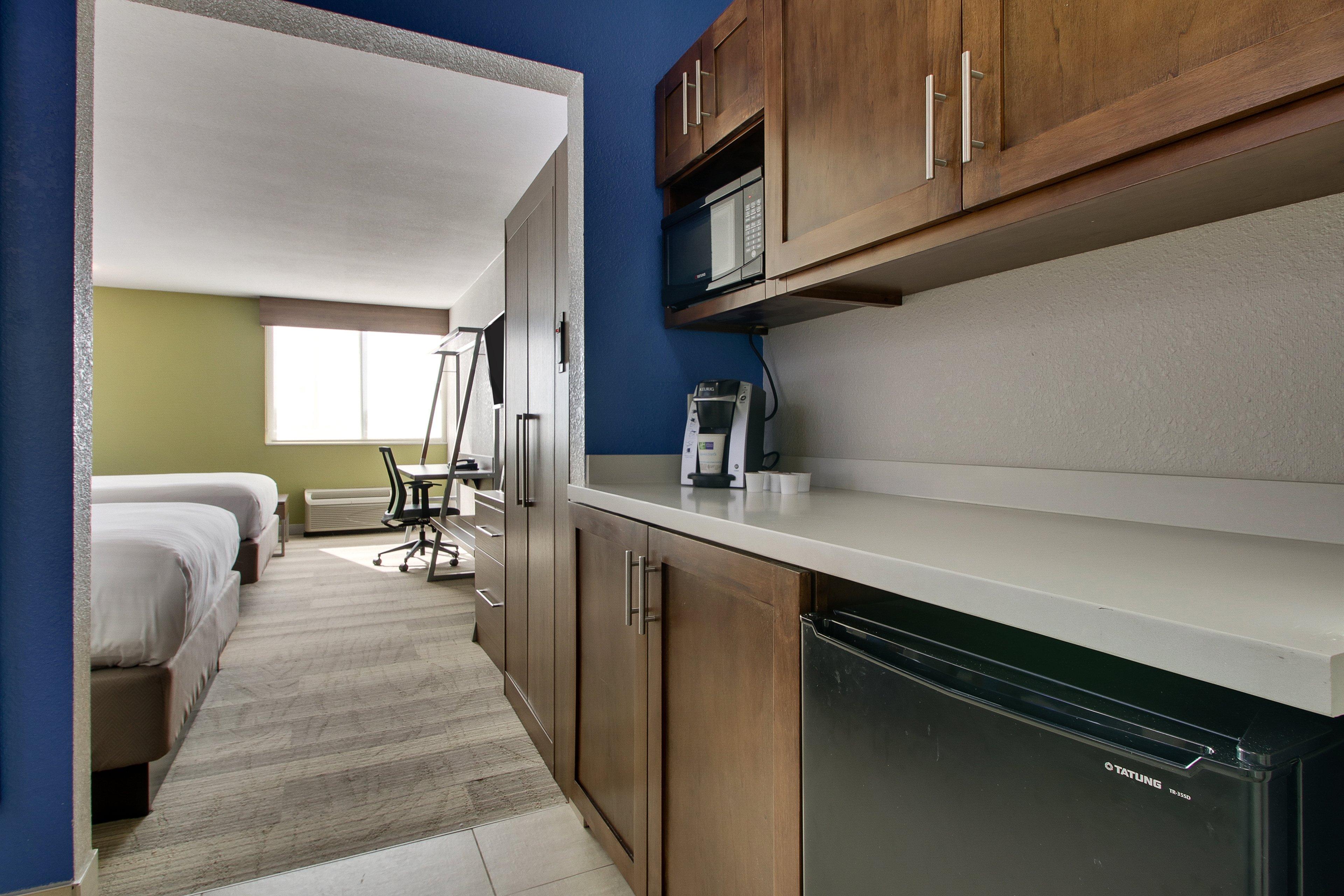 Holiday Inn Express & Suites Wapakoneta By Ihg Bagian luar foto