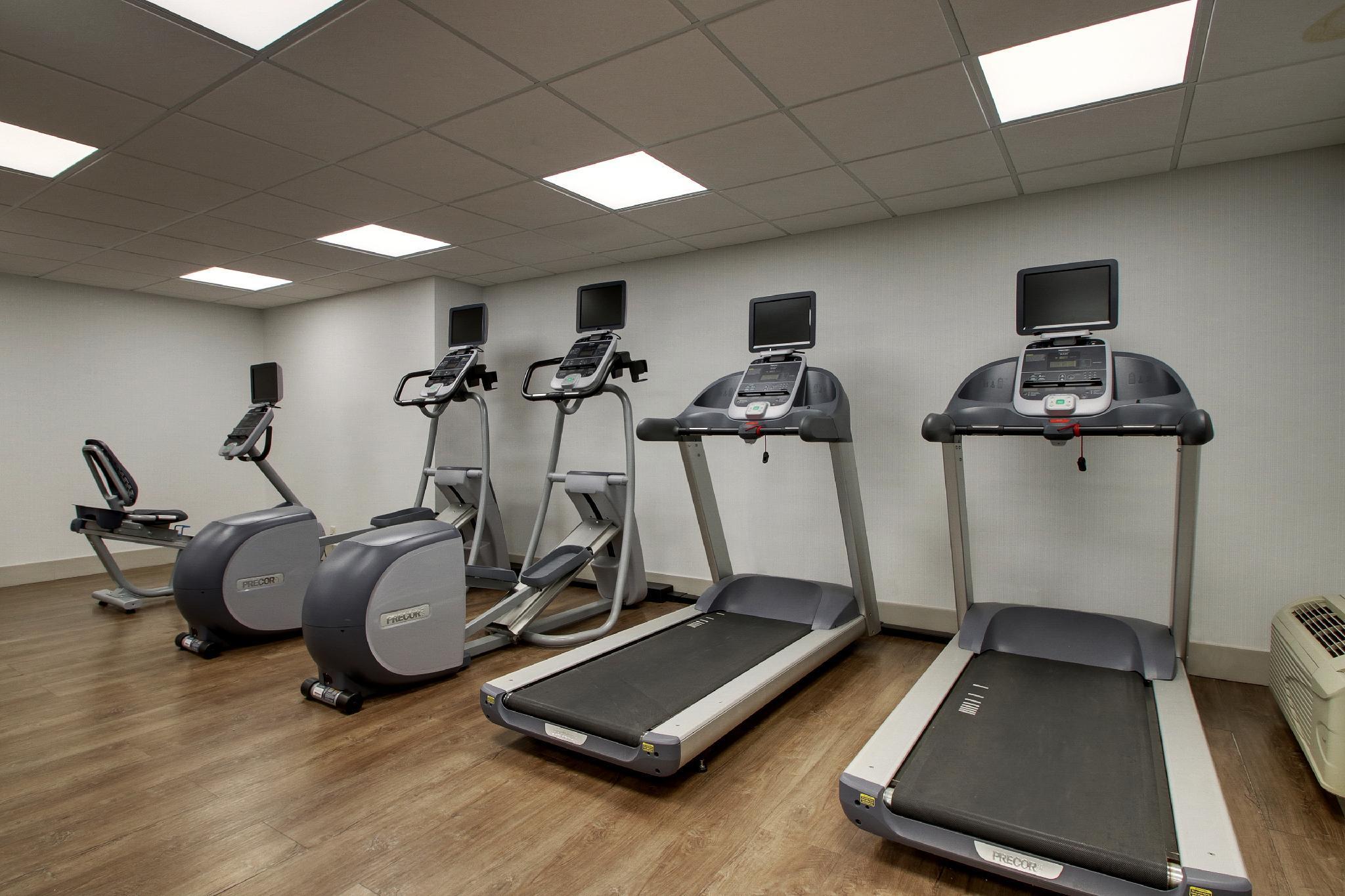 Holiday Inn Express & Suites Wapakoneta By Ihg Bagian luar foto