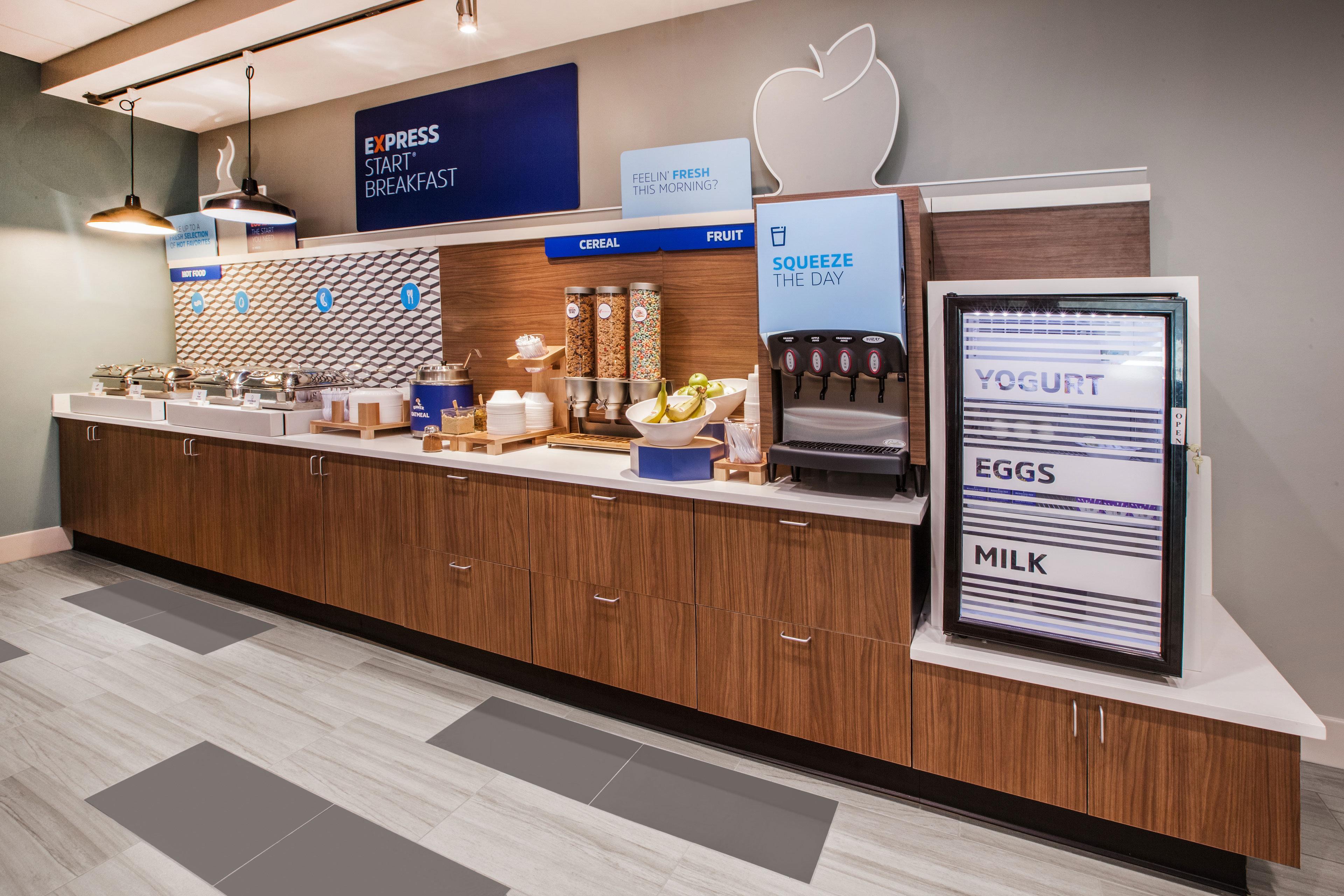 Holiday Inn Express & Suites Wapakoneta By Ihg Bagian luar foto