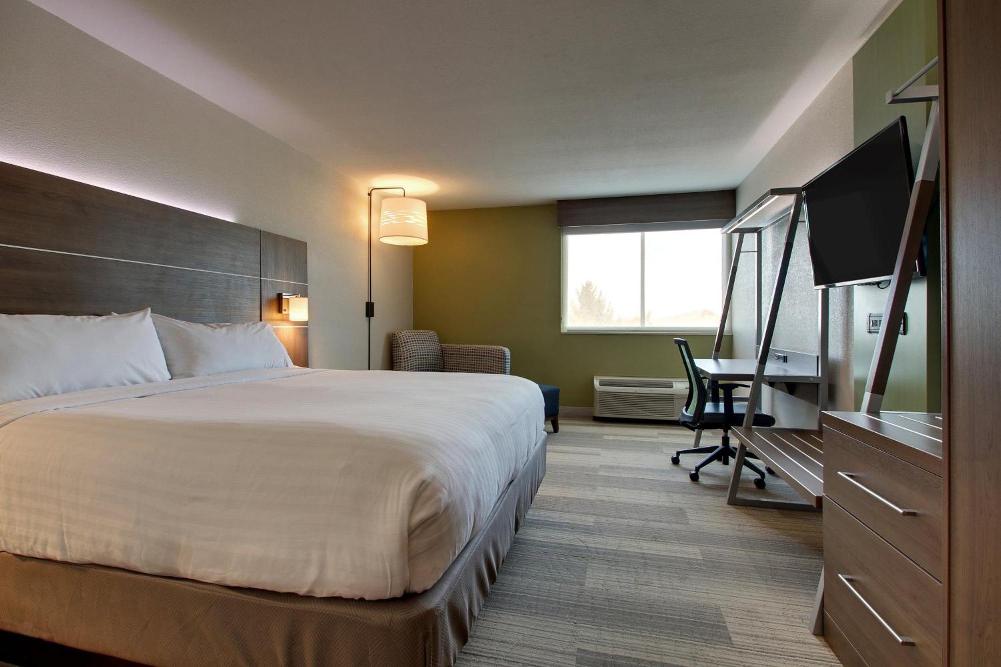 Holiday Inn Express & Suites Wapakoneta By Ihg Bagian luar foto